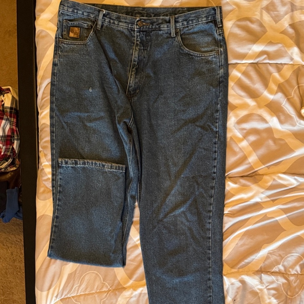 Wenaas Men’s Classic Blue Relaxed Fit Jeans